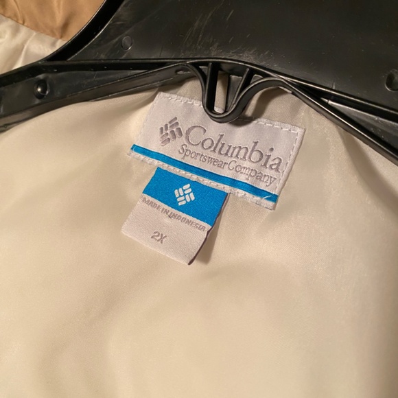 Columbia Women’s Puffer Coat 2XL - Picture 3 of 5